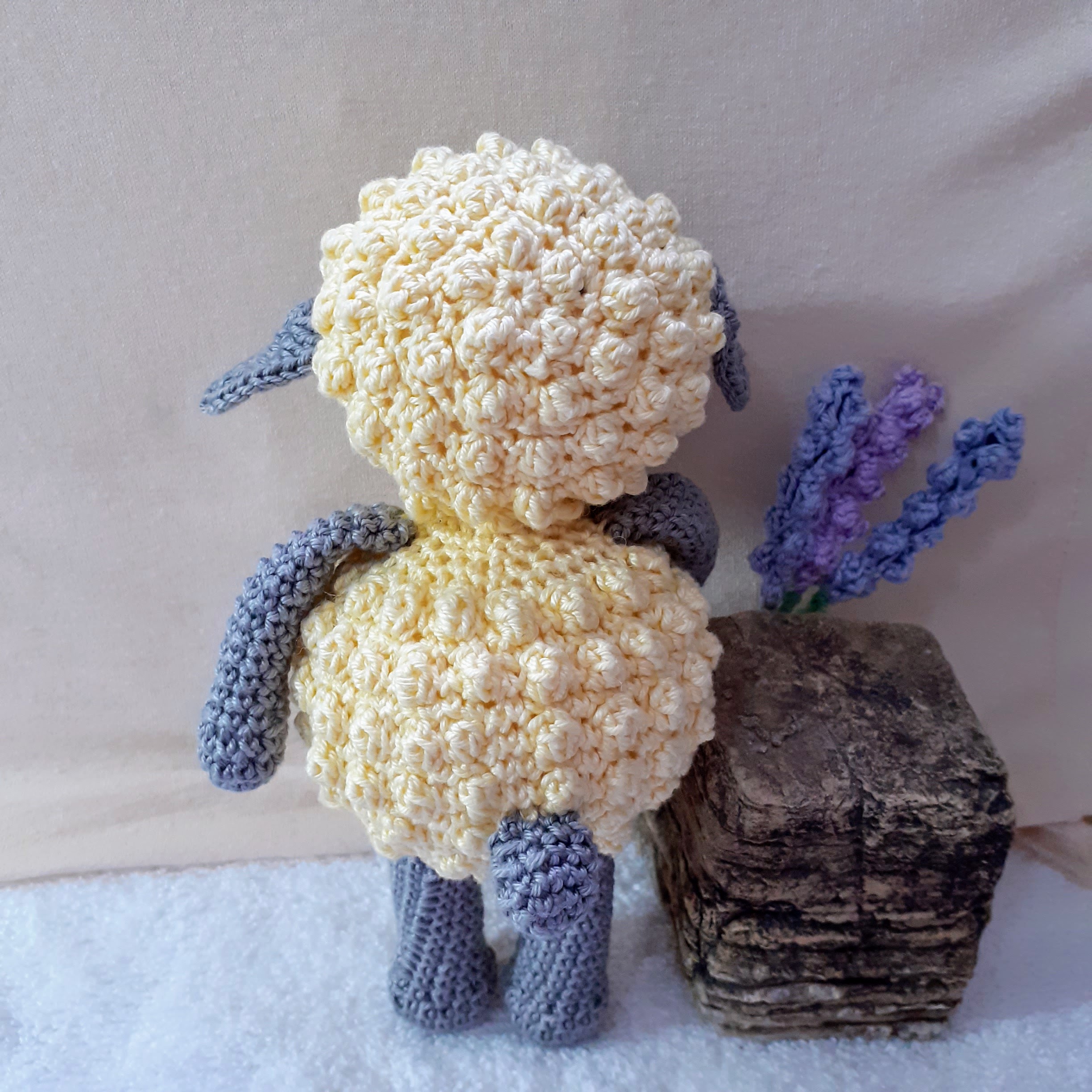 Žuto heklano jagnje - Слика 3